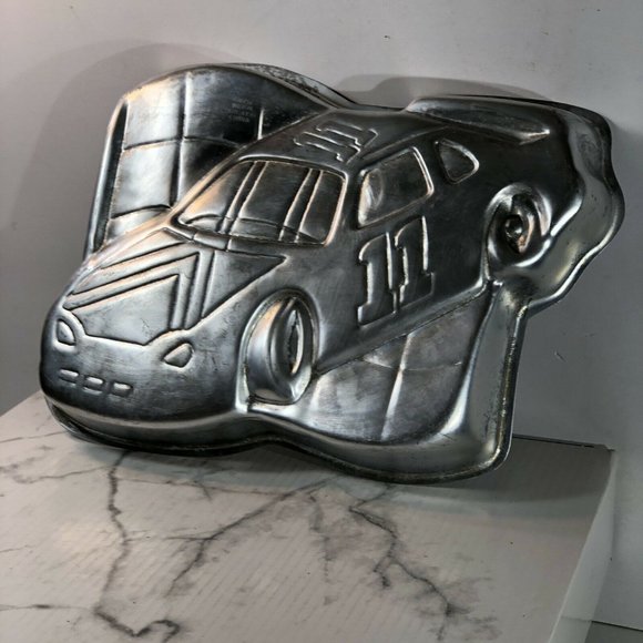 Vintage 1997 Wilton Cake Pan RACE CAR #11 Retired - Picture 3 of 7